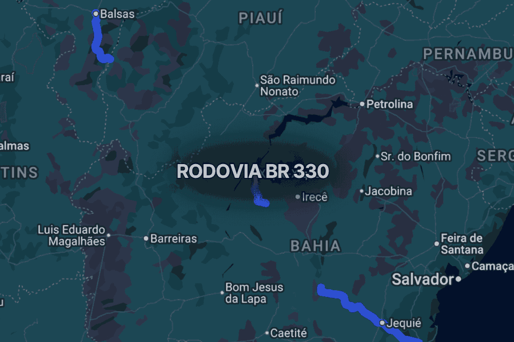 Mapa do nordeste brasileiro destacando segmentos da br 408 em azul, com trechos localizados nos estados da Bahia e do Maranhão, próximos a cidades como Balsas, Irecê e Jequié, evidenciando sua função de ligação regional.