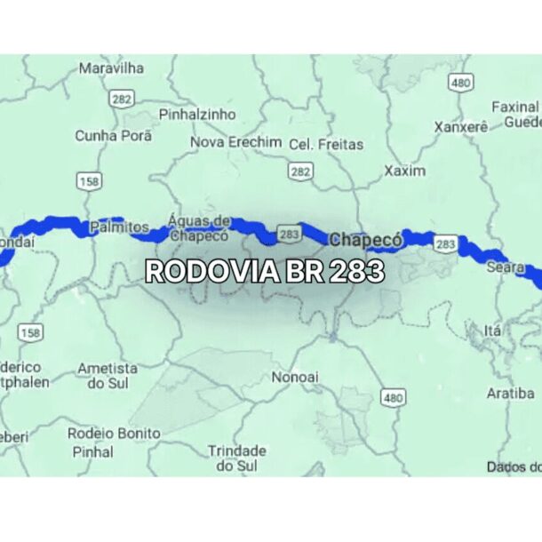 Mapa claro mostrando o trajeto da BR 283 em Santa Catarina, Brasil, com linha azul destacando a rodovia que liga Concórdia a Itapiranga, passando por cidades do oeste catarinense e áreas rurais ao longo do percurso.