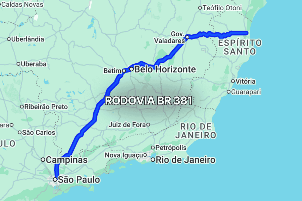 Mapa claro exibindo o trajeto da BR 381 no Brasil, com linha azul destacando a rodovia que liga São Paulo a Belo Horizonte, passando por cidades mineiras importantes e áreas de serra ao longo do percurso.