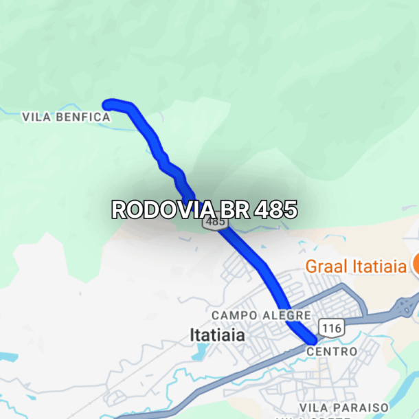 Mapa claro mostrando o trajeto da BR 485 no Brasil, com linha azul destacando a rodovia que liga Caxias do Sul ao Parque Nacional de Itatiaia, atravessando áreas serranas, regiões rurais e pontos turísticos importantes.